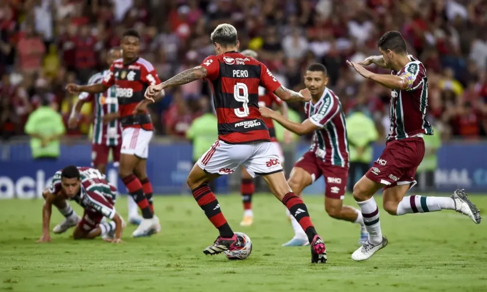 Pedro não aparece para treinar no Flamengo nesta segunda-feira