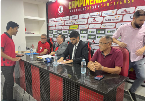 Presidente do Campinense relata a situação financeira do clube