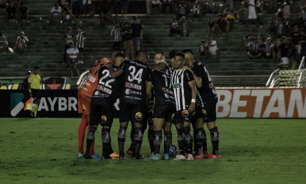 Rogerinho também deixa o Botafogo-PB